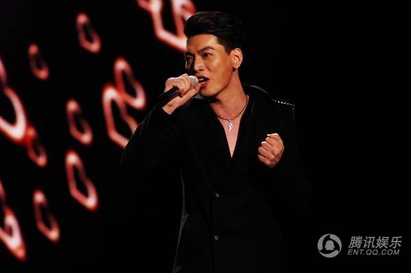 《直通春晚》今晚18进10 平安张赫宣或终极对决