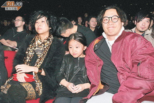 徐濠萦何超仪发信声讨黄浩 否认吸毒可公开对质